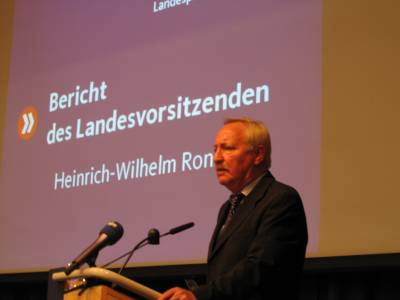 Augenblicke mit HWR - In der Braunschweiger Stadthalle hielt Ronsöhr 2006 seine letzte Rede als CDU-Landesvorsitzender.