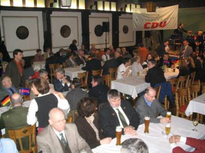 Aschermittwoch2007 - Der Saal des Helmstedter Schützenhauses war gut gefüllt mit CDU-Mitgliedern und etlichen Gästen aus der Lehrerschaft