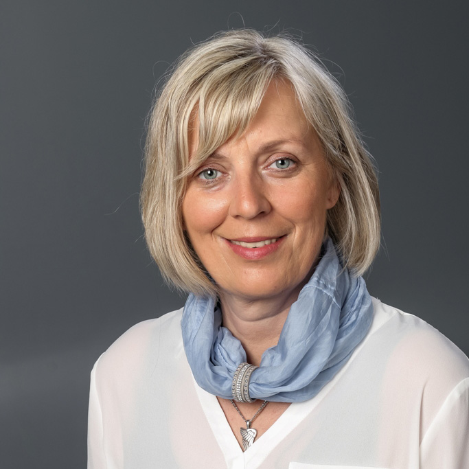  Kathleen Radeck